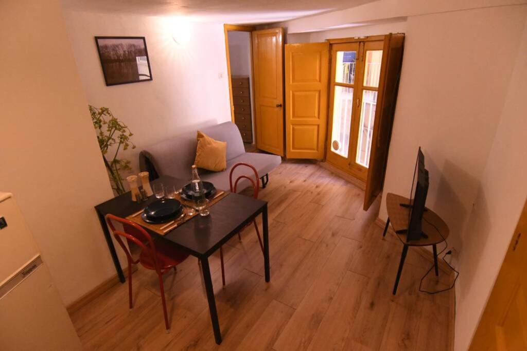 The Yellow House كاتانيا المظهر الخارجي الصورة